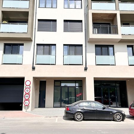 New 2022 Family&Friends Downtown Ac 3Br 2Ba Free Parking Big Balcony Near Metro&Train Station Self Check-In Apt Budapest Exterior foto