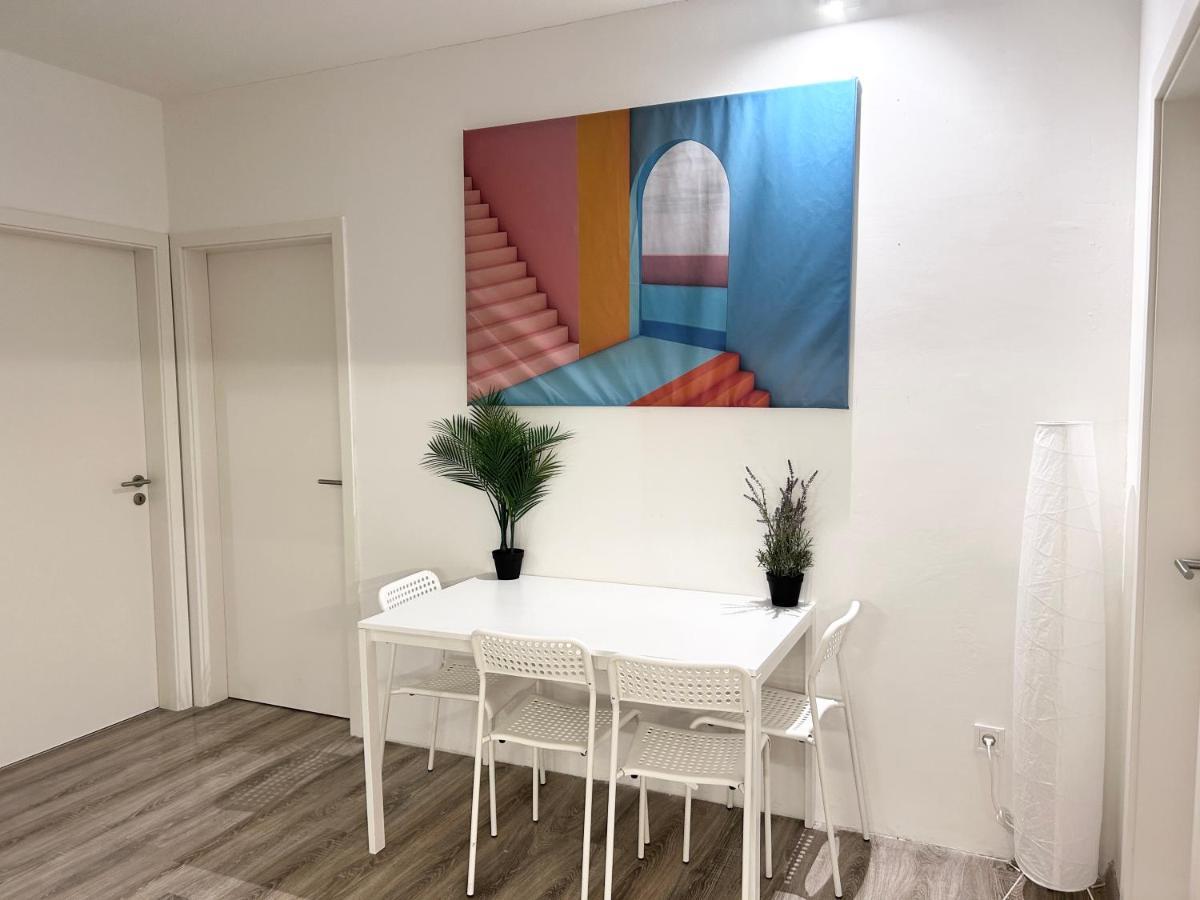 New 2022 Family&Friends Downtown Ac 3Br 2Ba Free Parking Big Balcony Near Metro&Train Station Self Check-In Apt Budapest Exterior foto