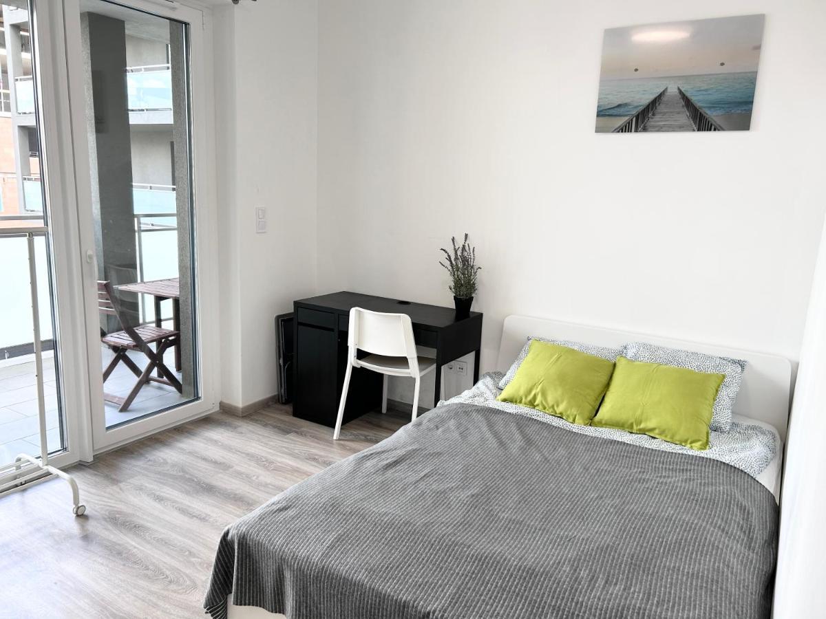 New 2022 Family&Friends Downtown Ac 3Br 2Ba Free Parking Big Balcony Near Metro&Train Station Self Check-In Apt Budapest Exterior foto
